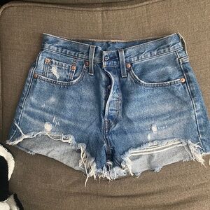 Levi shorts